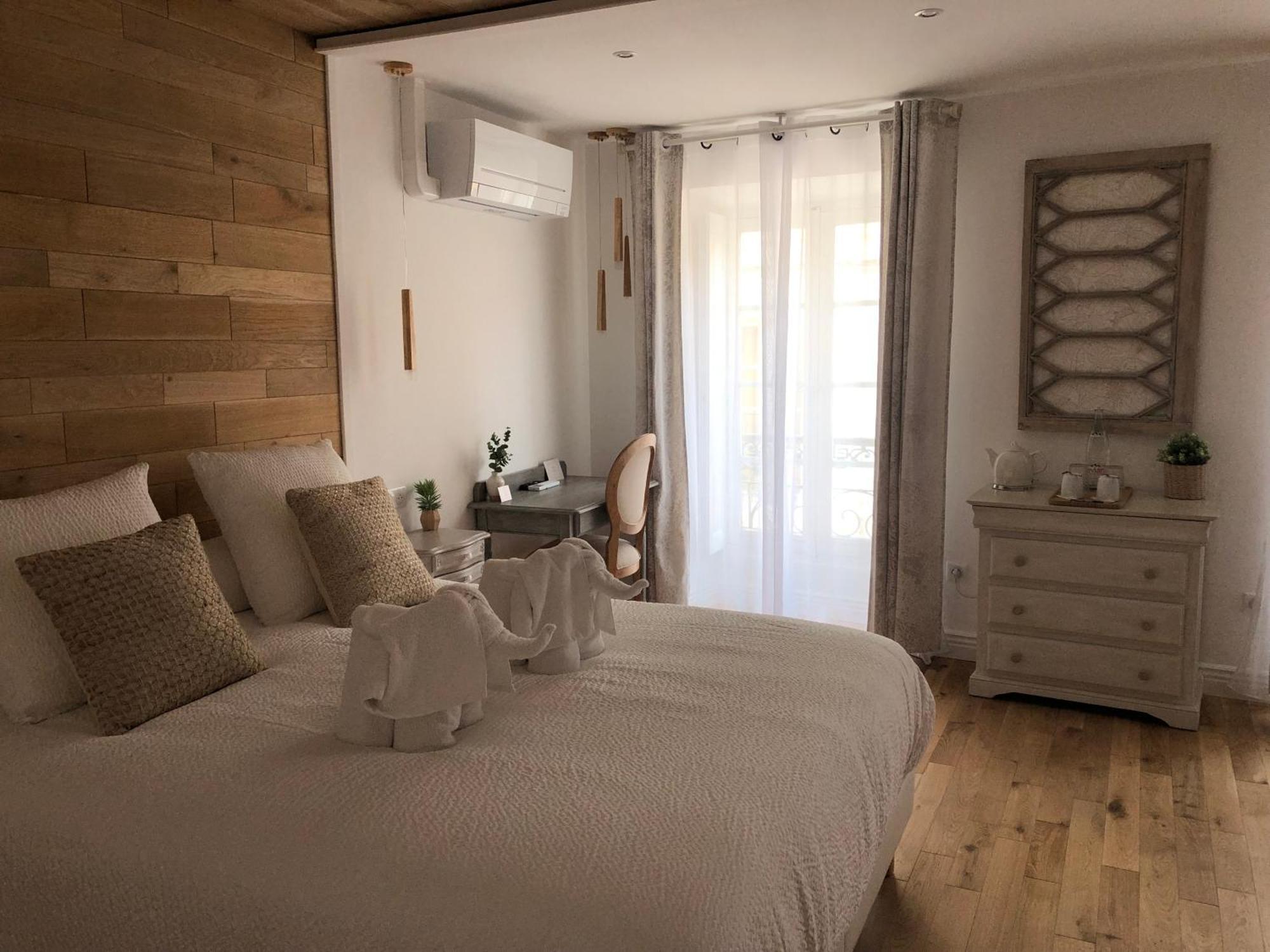 Le Coeur De La Bastide - Adult Only Bed and Breakfast Carcassonne Exteriör bild