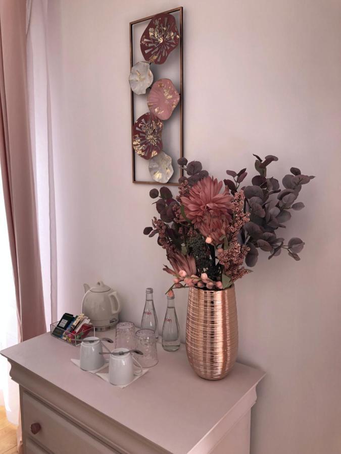 Le Coeur De La Bastide - Adult Only Bed and Breakfast Carcassonne Exteriör bild